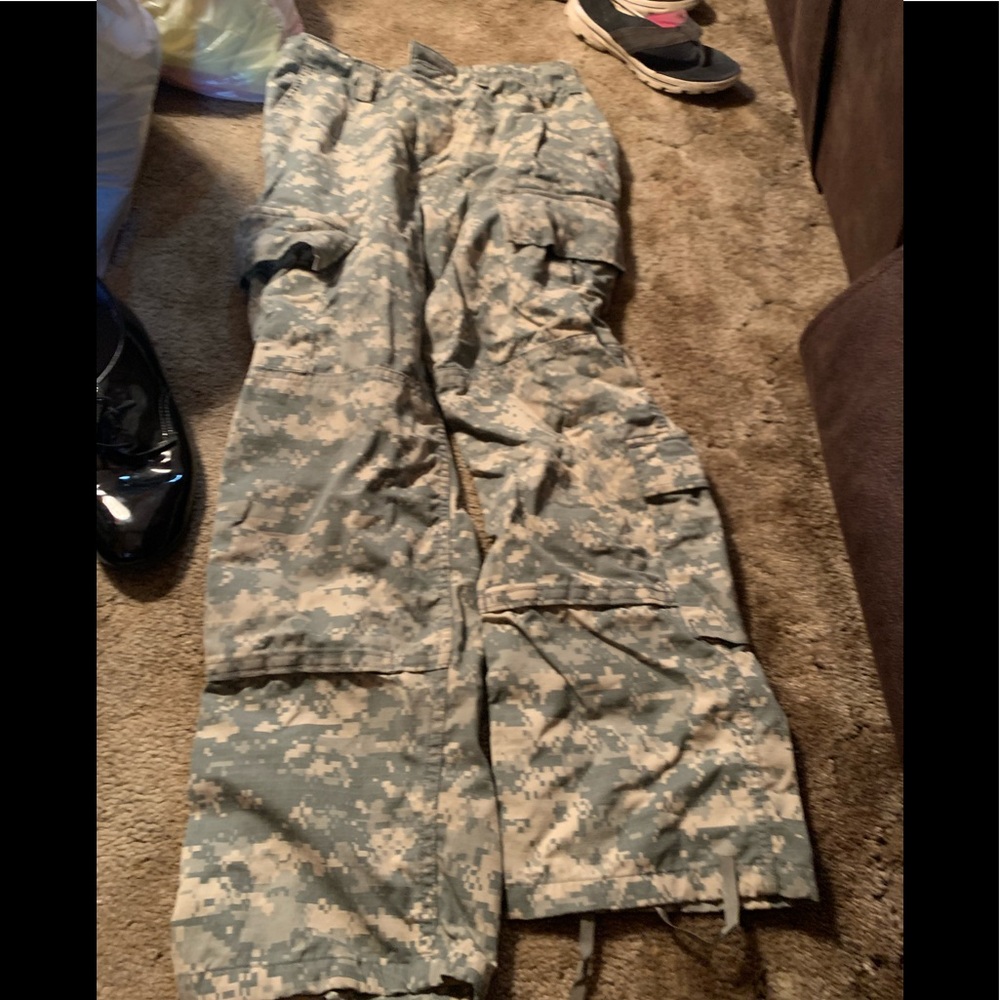 Camo pants